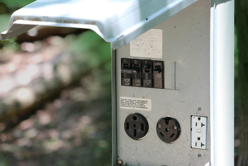 Why I Need an Electrical Hook Up for in My Tent? - Camping Sage